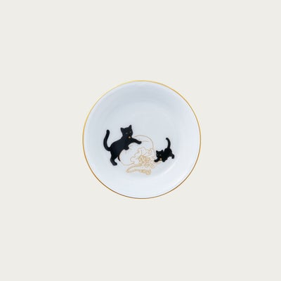 フィギュリン付きトレイ 楕円 “三毛猫” | ノリタケ食器公式オンライン 