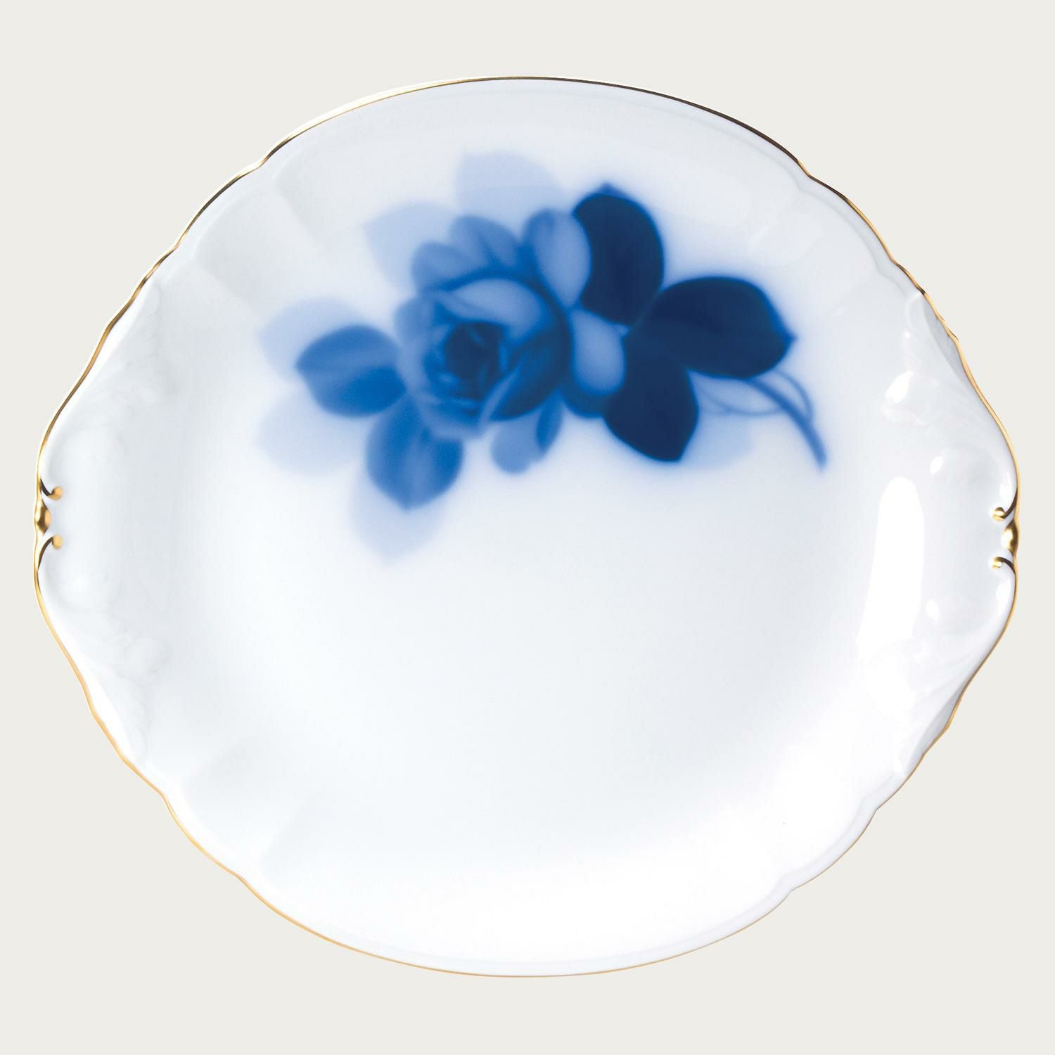【美品】大倉陶園 ブルーローズ（8011）　花型　26cm ミート皿 ほぼ純金縁 ブルーローズ（8011） 26cmミート皿