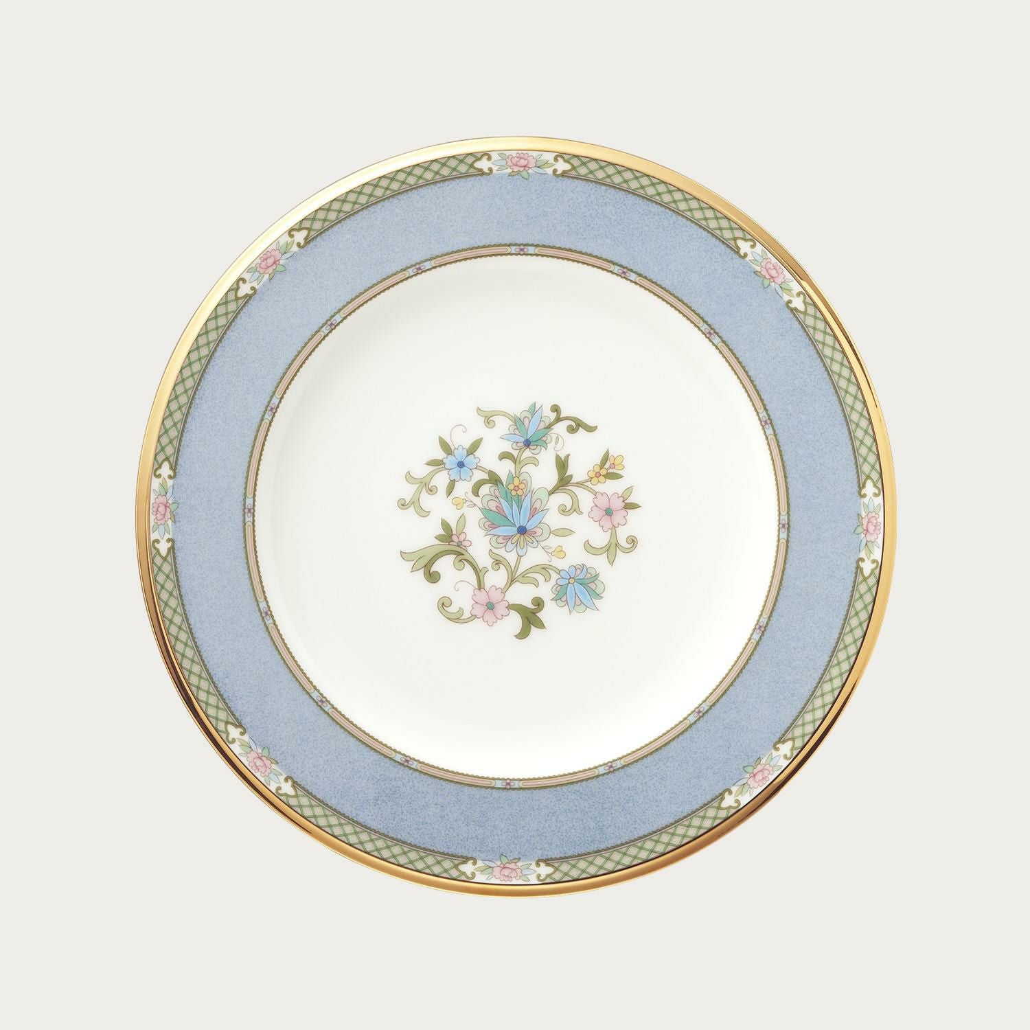 000000030202-01.jpg?size=m&w=