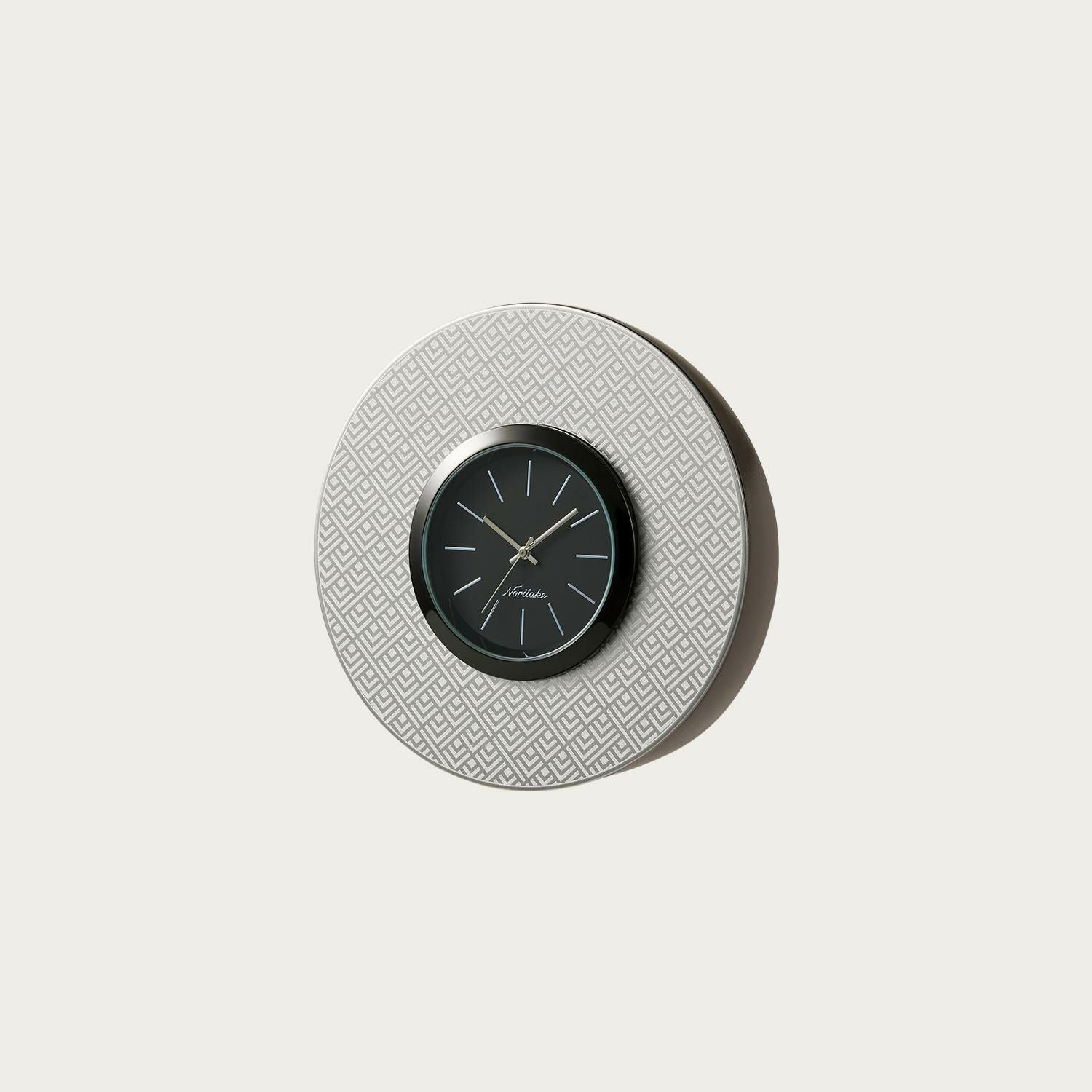 置き時計　ノリタケ Amazon｜Noritake ノリタケ 置時計 高さ約8.5cm・幅約6.5cm・奥行き約